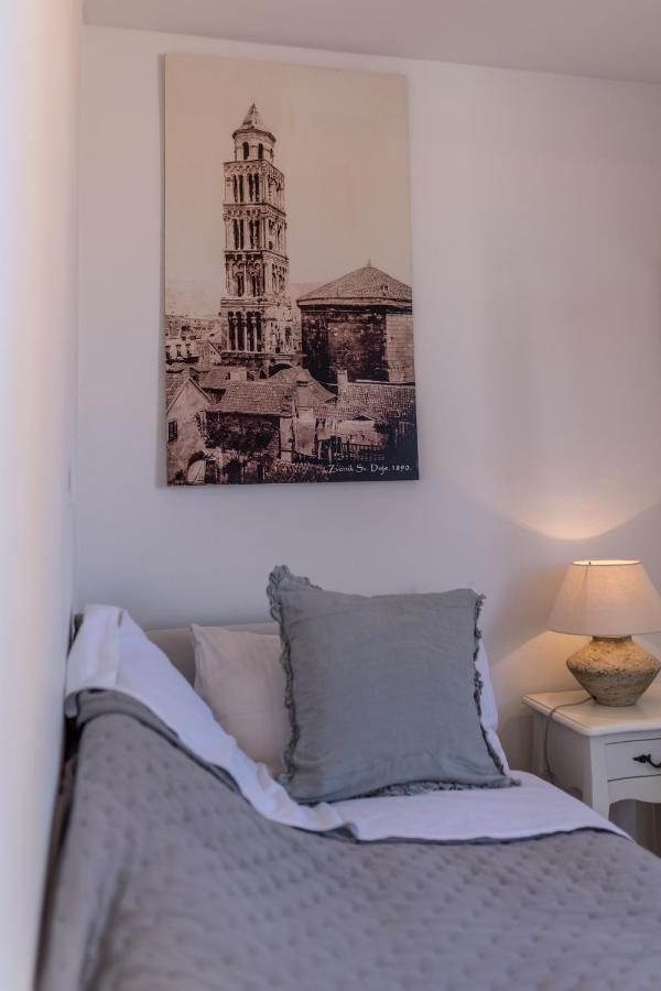 The Heart Of Palace Apartment Split Exterior photo