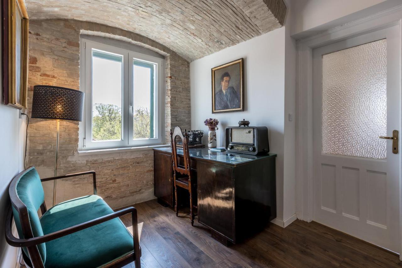The Heart Of Palace Apartment Split Exterior photo